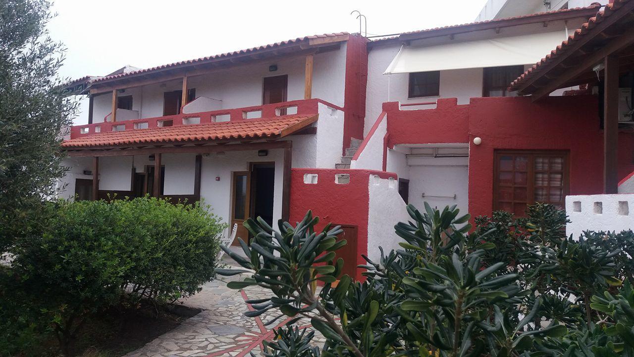 Antikristo Rooms Karteros Exterior photo